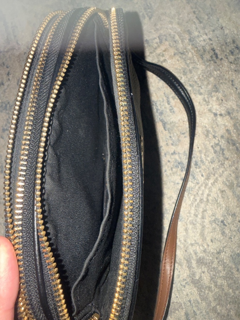 Coach pocket book - Picture 2 of 4